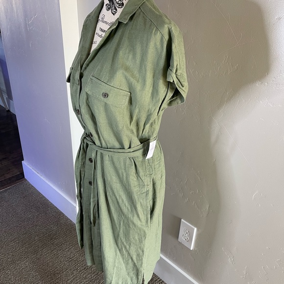 NWT Old Navy green collared button dress, tie waist with pockets! Size Medium - Picture 5 of 16